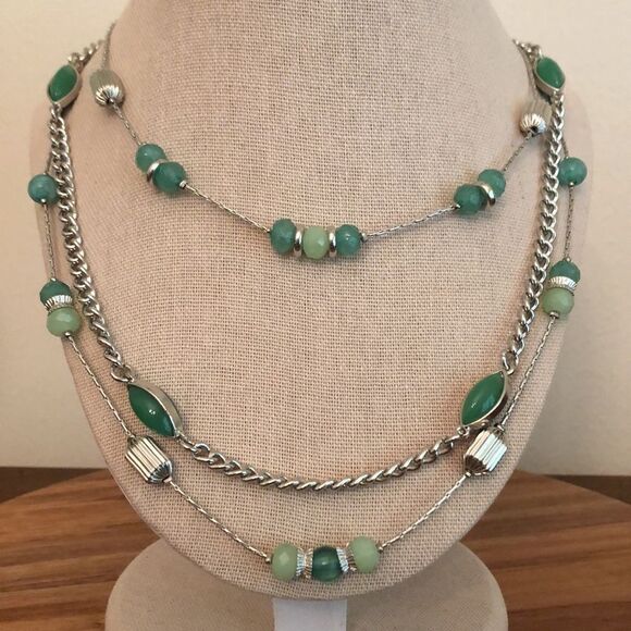New York & Company | Faux Jade Layer Necklace | 17” Adjustable - Picture 2 of 2